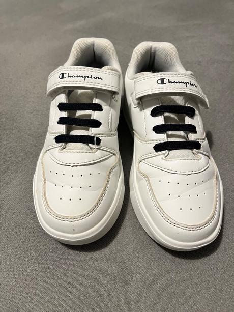 Tenisky, champion,30