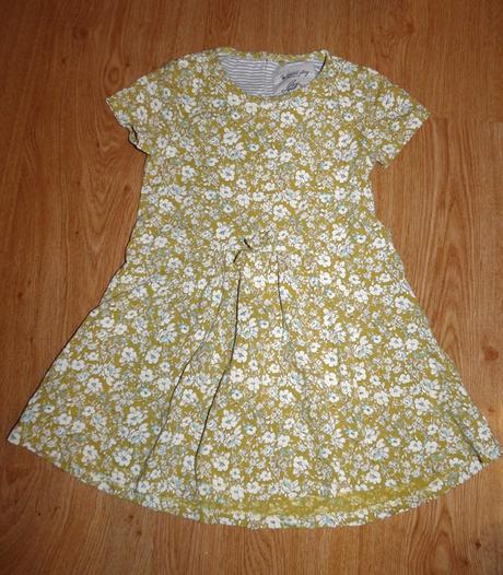 Kvetové zelenkavé, next,104