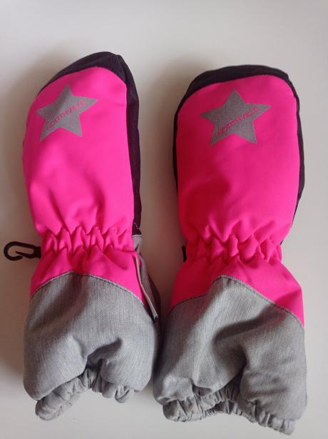 Nepremokavé rukavice, 98