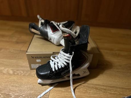 Korčule bauer vapor fly40, bauer,40