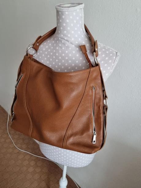 Kvalitná kožená  koňaková kabelka, 