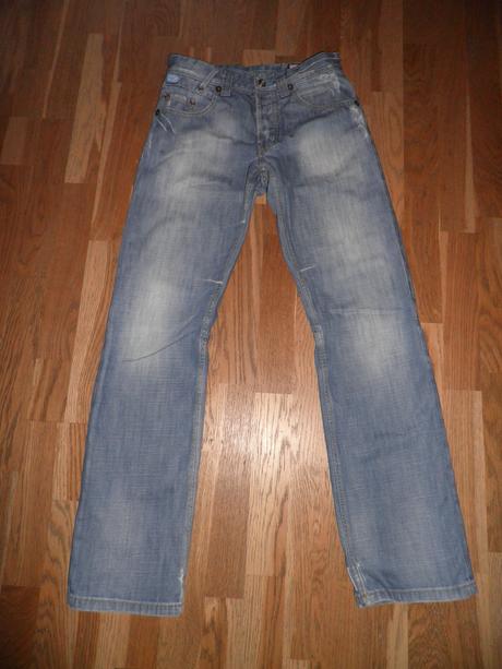 Pekné chlapčenské rifle, 164