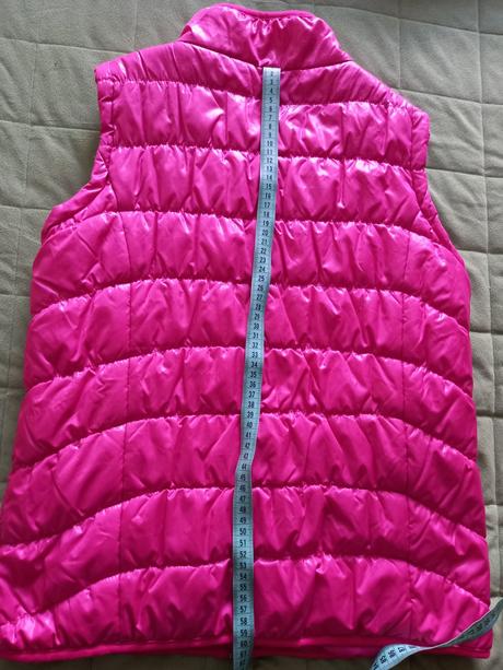 Vesta vetrovková, 36