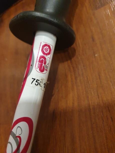 Lyžiarske palice detské top stav, 75 cm