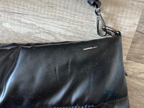 Dámska kabelka,