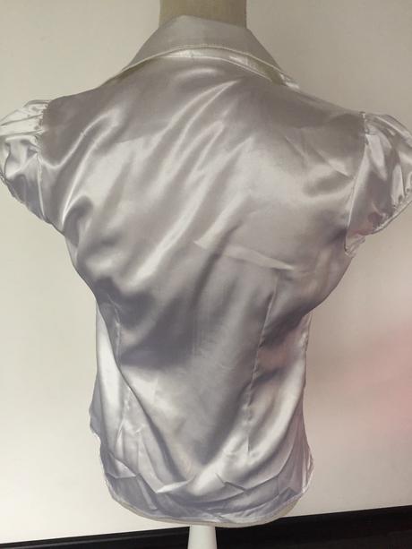 Biela blúzka veľkosť s/m, m