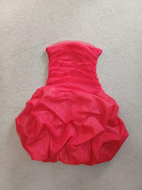 Spoločenské saty, s