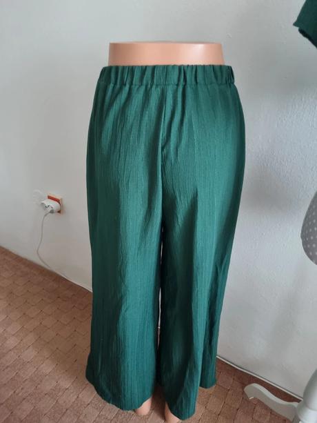 Súprava crop top + široké nohavice veľ. m, m