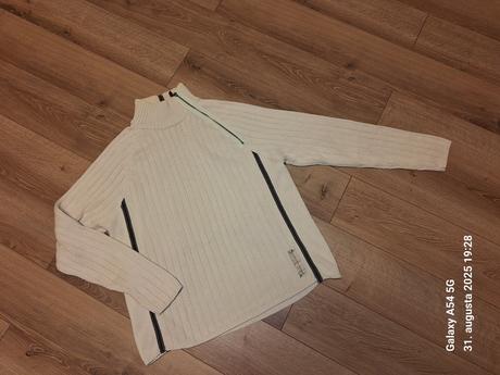 Sveter river island, river island,l