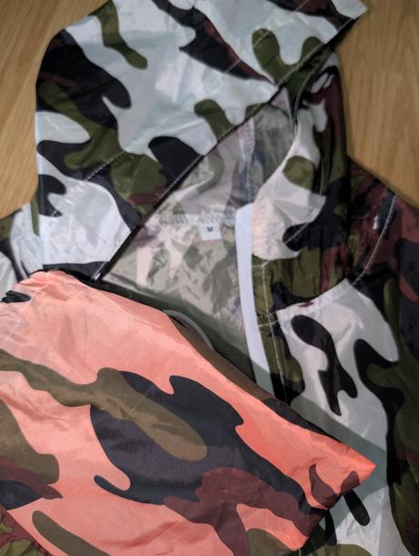 Tenká bunda zložiteľná do vrecka, 140