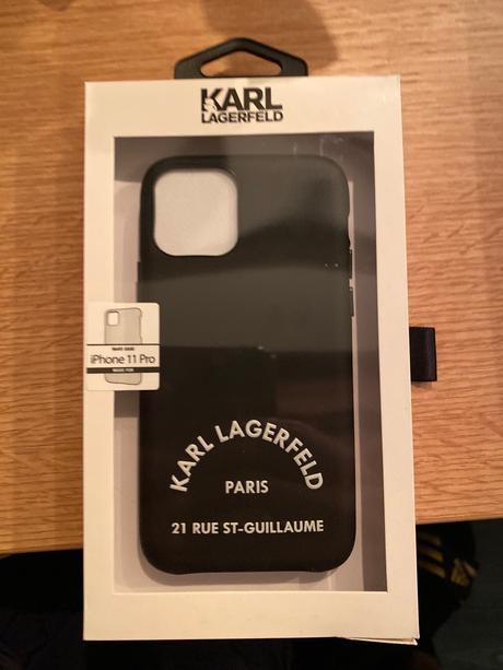Karl lagerfeld obal, apple