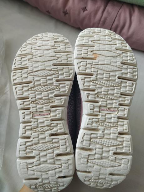 Tenisky sketchers, skechers,35
