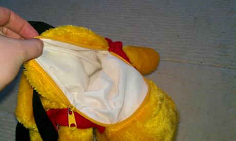 Malý ruksak macko pu,