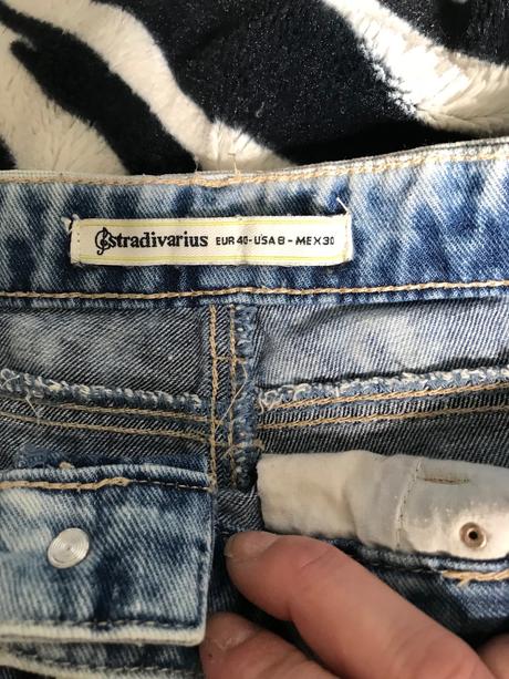 Stradivarius riflove šortky, stradivarius,40