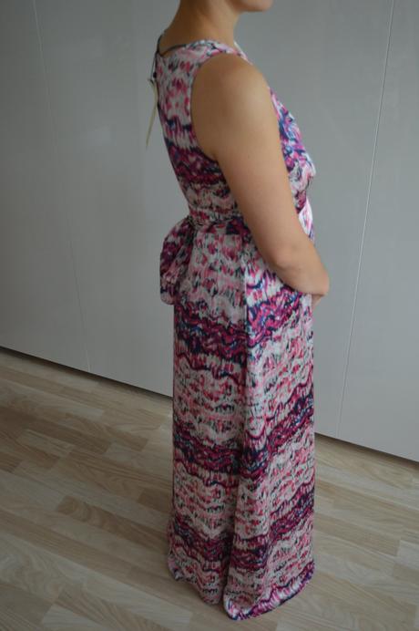 "nenosené šaty s visačkou", tom tailor,38