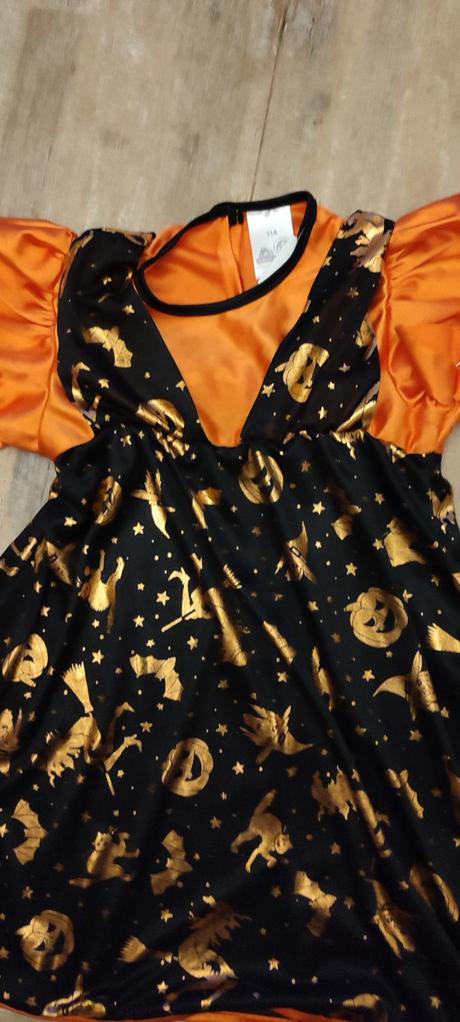 Saty aj na helloween velk 116,