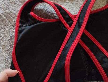 Červeno čierna armour xs/s, under armour,s