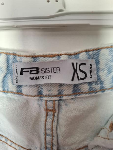 Mom jeans, fishbone,xs