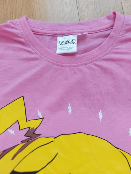 Šortky a tričko pokemon, 122