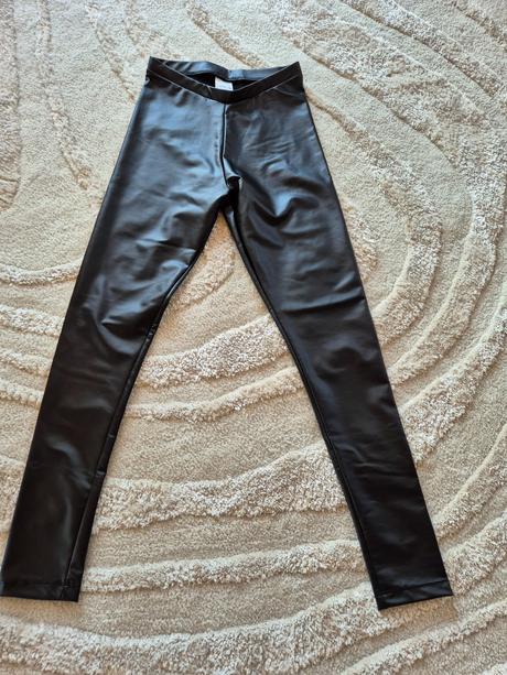 Kozenkove nohavice, zara,152