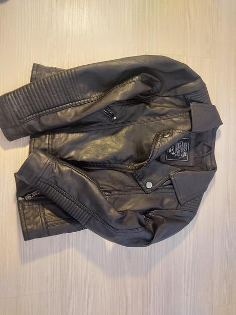 Kozenkova bunda, c&a,128