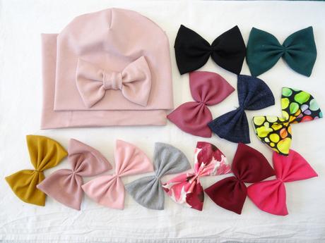 Pudrový set s vymeniteľnou mašľou, <50