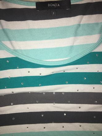 Krásne triko s kamienkami, s