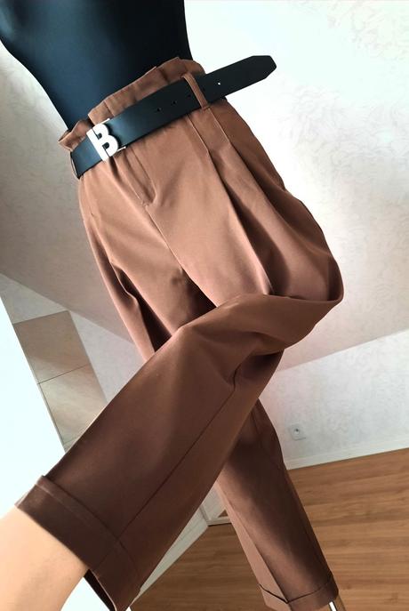 Nohavice s vyšším pásom, m