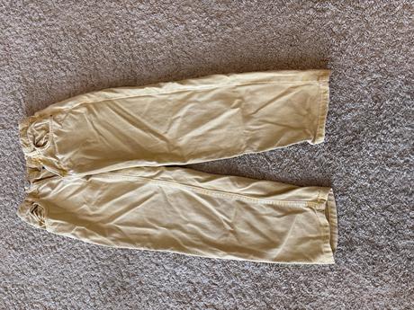 Pekne dievčenské rifle zara, zara,152