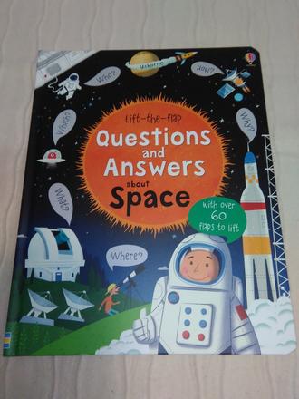Usborne lift the flap q & a about space,