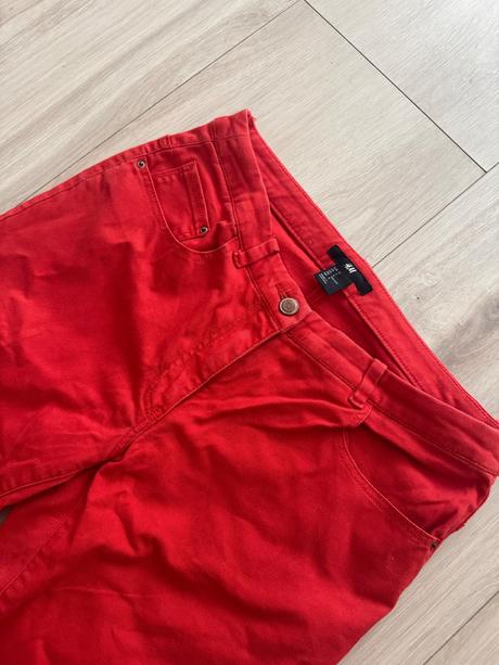 Bledočervene nohavice, h&m,36