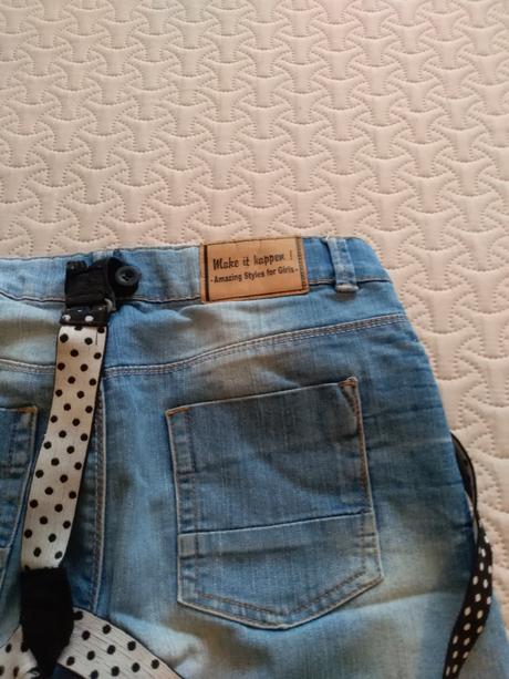 Dievčenské rifle s trakmi, 152