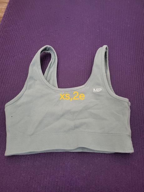 Sportova podprsenka, xs