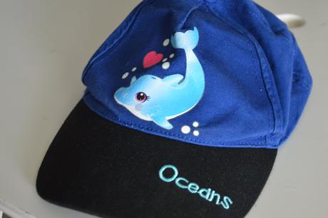 Šiltovka s delfínom 110/116, 110