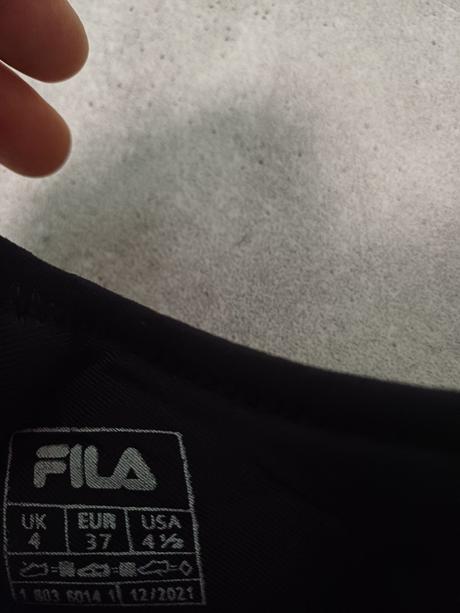 Tenisky/ halovky fila, fila,38