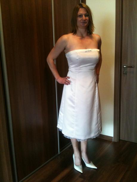 Spoločenské šaty raz oblečené, l