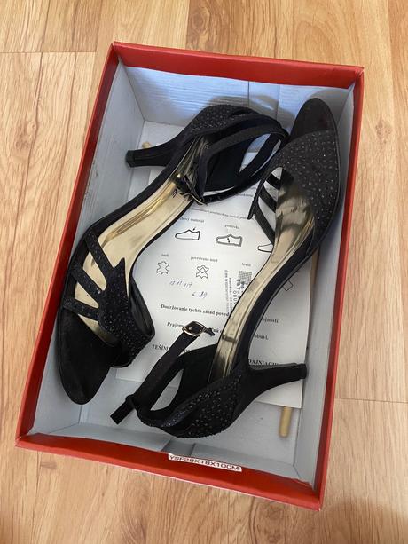 Dámske lodičky, 39