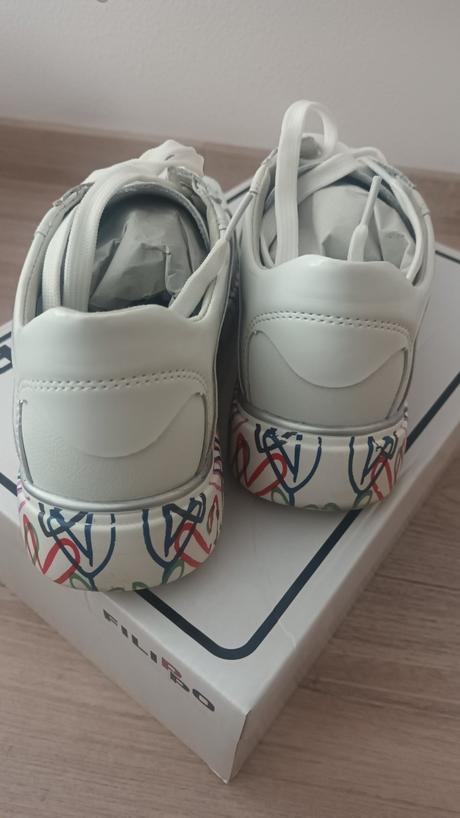 Kožené tenisky, 36