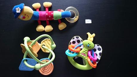 Hracky, hrkalky, hryzatka,