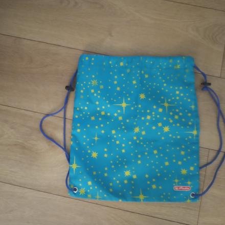 Vrecuško na školské potreby,