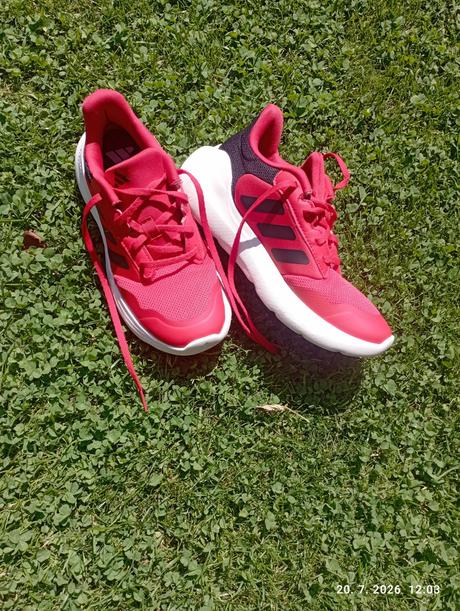 Červené tenisky (už s poštou), adidas,39