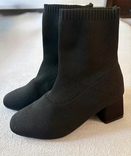 Dámske čierne členkové čižmy, 35