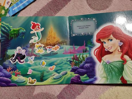Magnetická knižka disney princezné, 