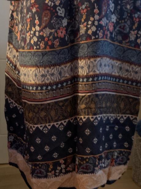 Dámske šaty 40-42, 40