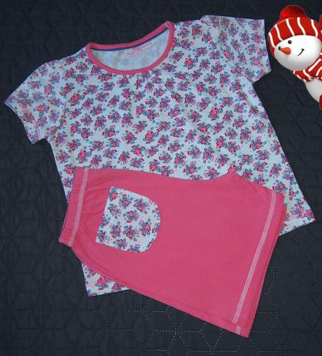 Pyžamo 122/128, 122