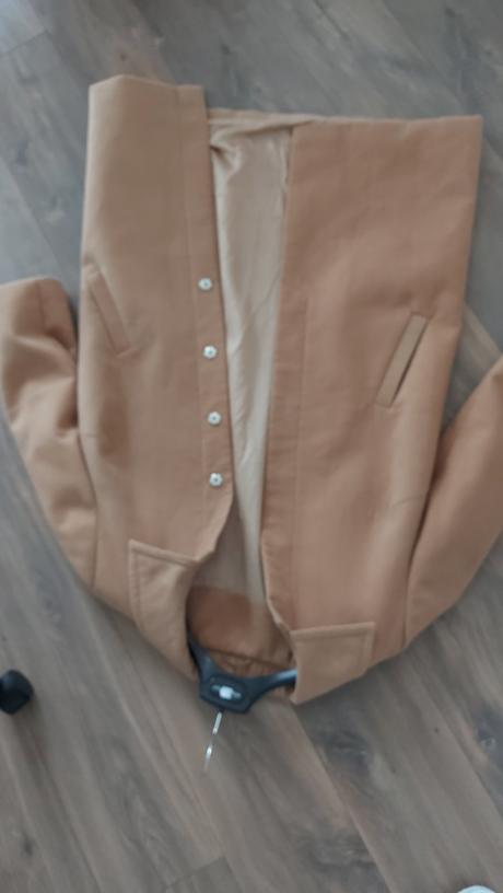 Krasny kvalitny kabat, m