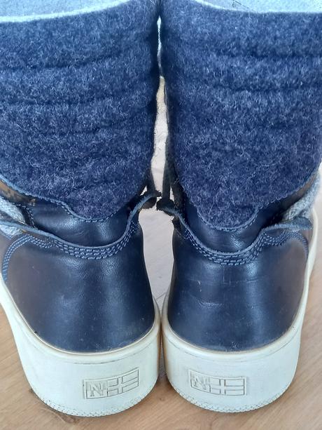 Vysoké topánky, napapijri,37