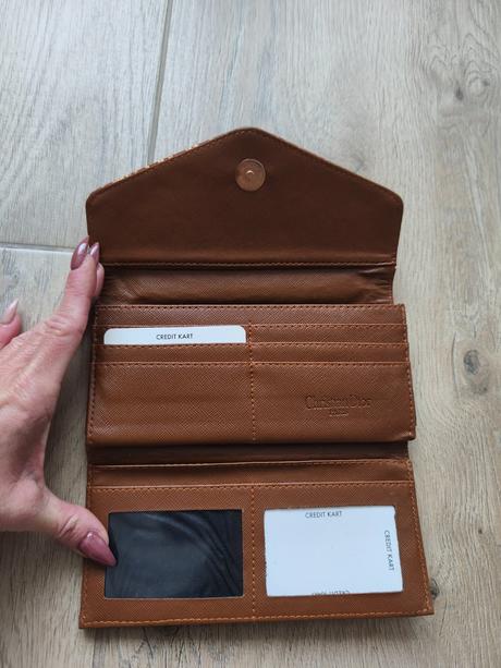 Peňaženka, 