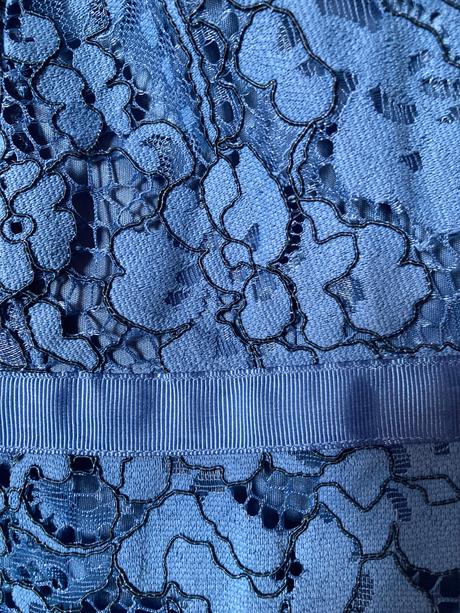 Nadherne čipkovane saty vel. 38, esprit,38