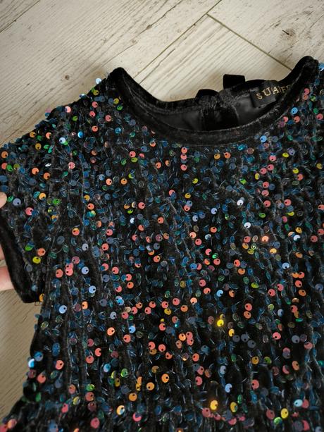 Flitrované šaty, 128